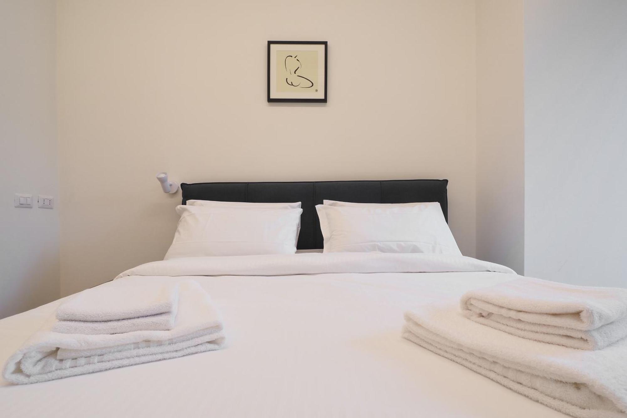Missori Luxury Apartments Милан Экстерьер фото