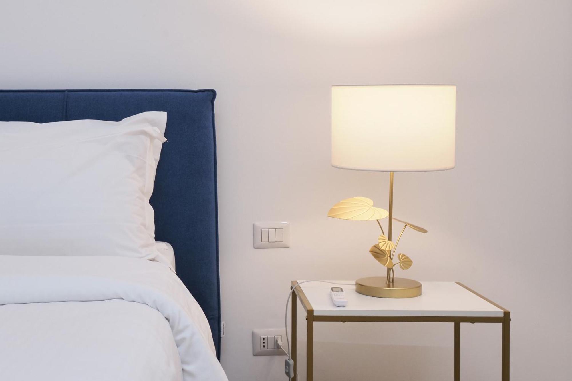 Missori Luxury Apartments Милан Экстерьер фото